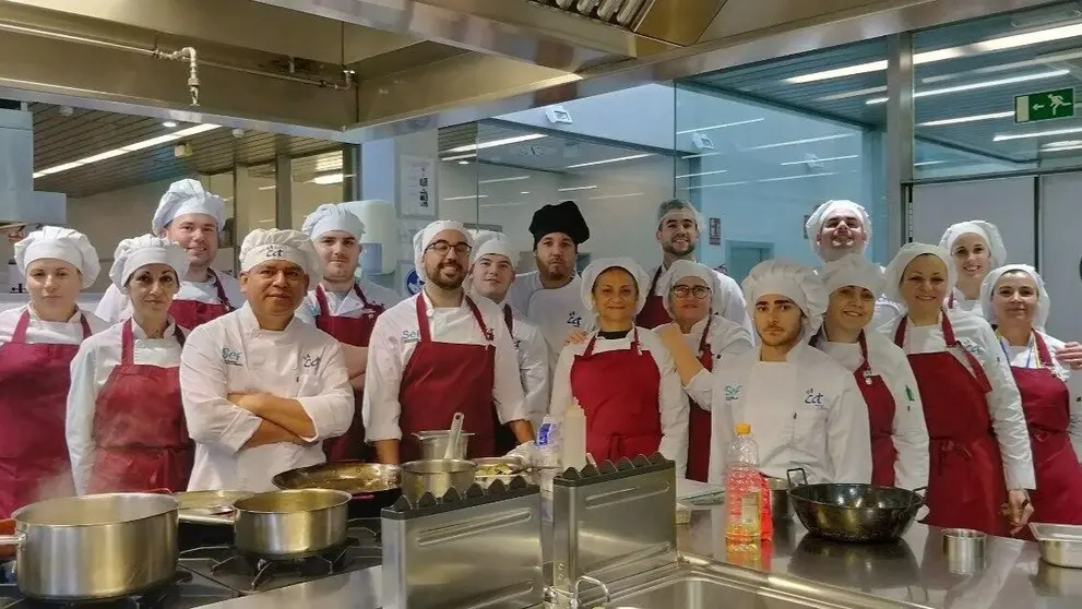 Participantes en una de las acciones formativas del Centro de Cualificaci&oacute;n Tur&iacute;stica. (CARM)