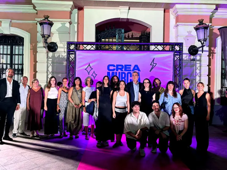 &Eacute;xito en la final de &lsquo;CreaMurcia Edici&oacute;n Especial 1200&rsquo; que corona a los ganadores de Dise&ntilde;o de Moda y de Dise&ntilde;o Gr&aacute;fico