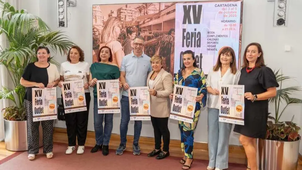 Presentaci&oacute;n de la XV Feria Outlet de Cartagena. (Ayuntamiento de Cartagena)