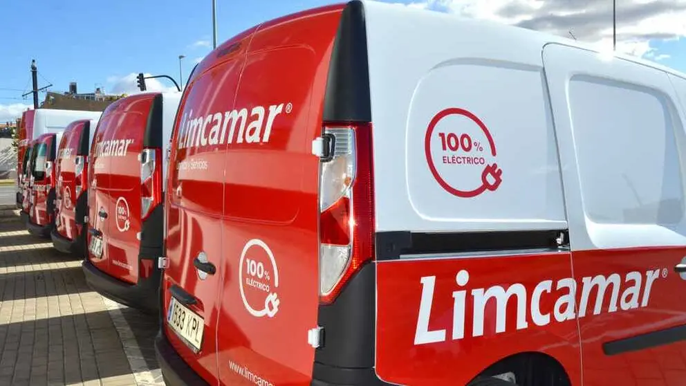 Furgonetas de Limcamar. (Limcamar)