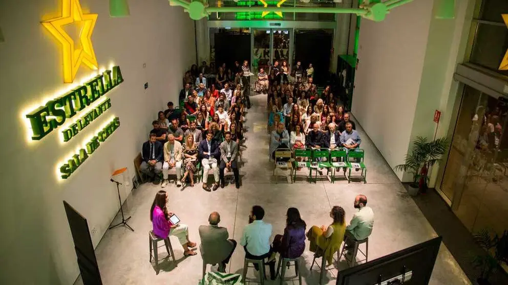 Panor&aacute;mica de la Sala de Catas durante el acto. (Ra&uacute;l Alc&aacute;ntara)
