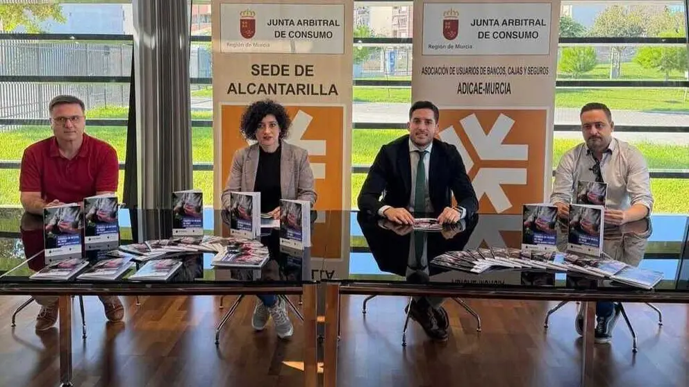 Presentaci&oacute;n de la Gu&iacute;a sobre Fraudes en Medios de Pago. (CARM)