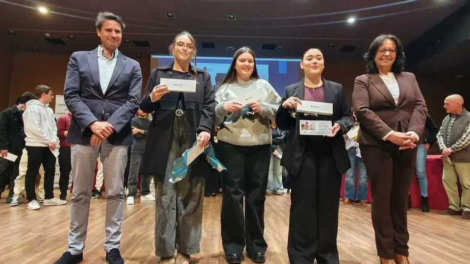 Premiados en el concurso. (UPTA)