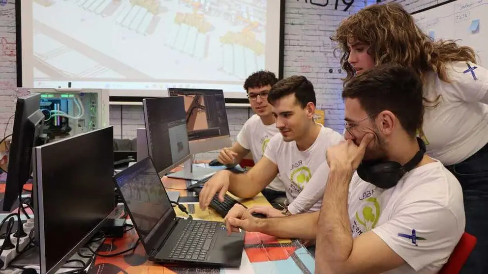 Participantes de &lsquo;Neurobot&rsquo;. (Grupo Fuertes)