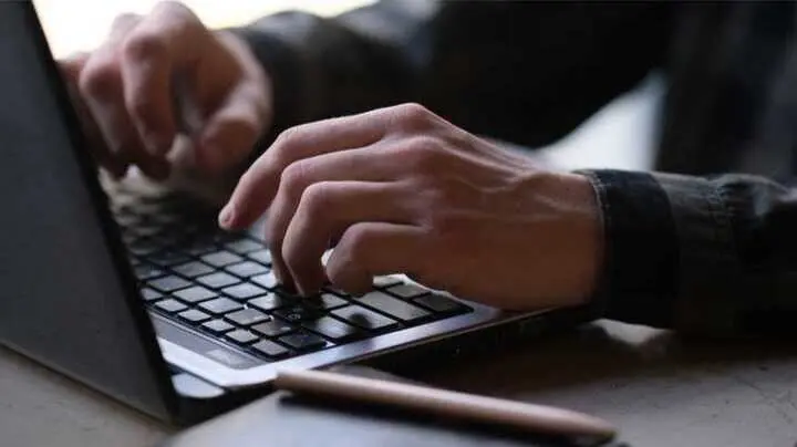 Casi 3.000 empresas utilizan la plataforma e-curr&iacute;culum del SEF para gestionar sus procesos de selecci&oacute;n. (CARM)