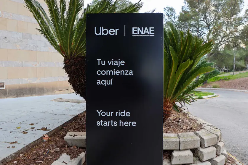Totem_UBER_1 (1)
