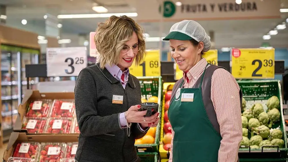 Trabajadoras de Consum. (Consum)