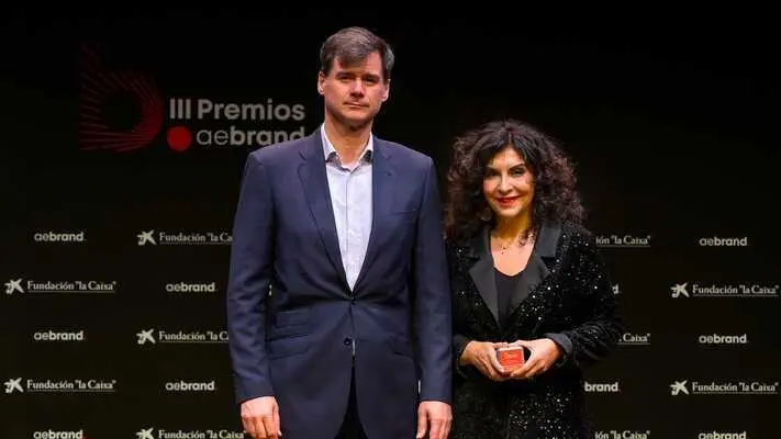 Bang Branding recibe el Premio Nacional de Branding en categor&iacute;a Pyme Digital Marketing otorgado por AEBRAND. (Bang Branding)