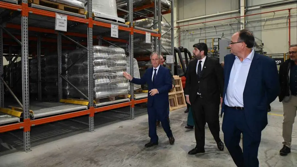 Inauguraci&oacute;n de la nueva f&aacute;brica de piensos de la cooperativa Alimer. (CARM)