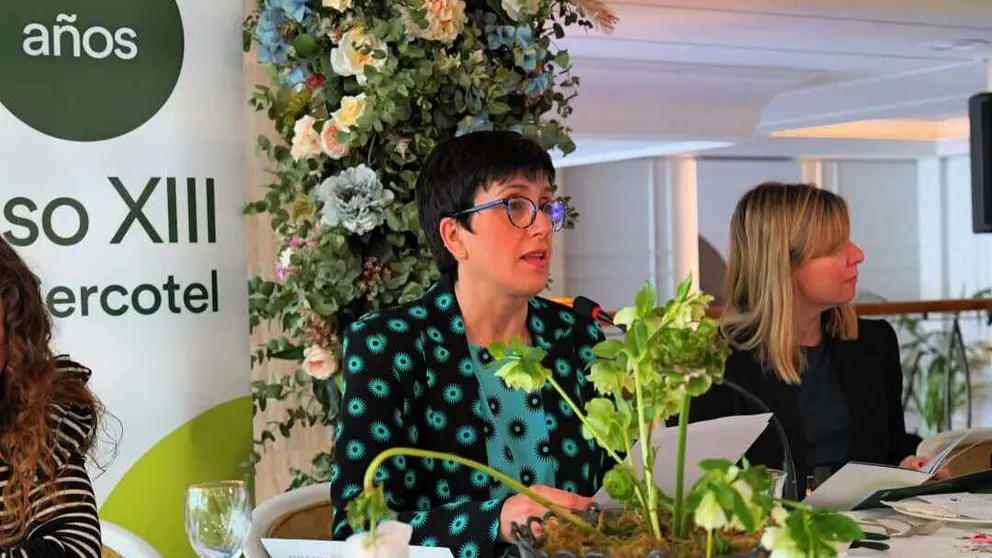 Imagen de la directora, Eva Gargallo, durante el desayuno informativo. (Comp&aacute;s)