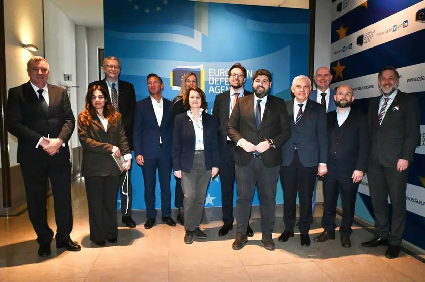 Reuni&oacute;n de la Agencia Europea de Defensa (CARM)