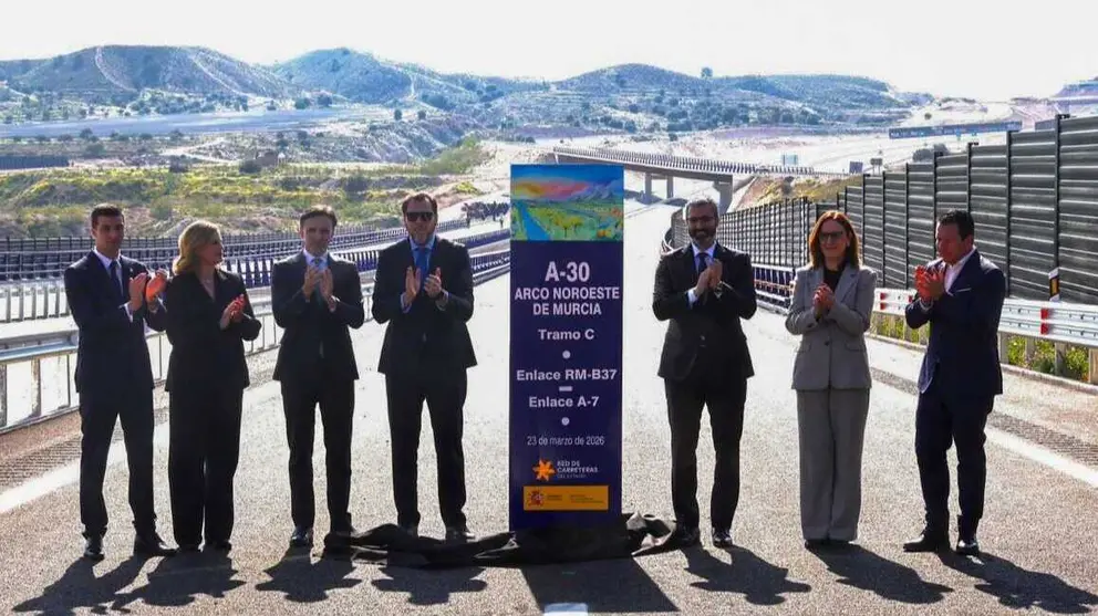 Puesta en servicio del &uacute;ltimo tramo del Arco Noroeste de Murcia. (&Oacute;scar Puente/X)