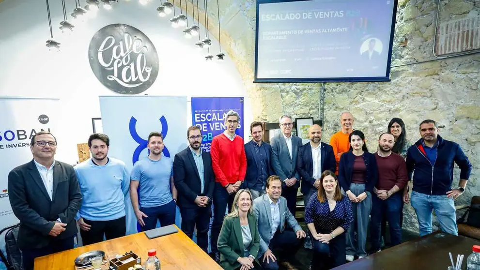 Imagen de familia durante la apertura del programa Escalado B2B. (COEC)