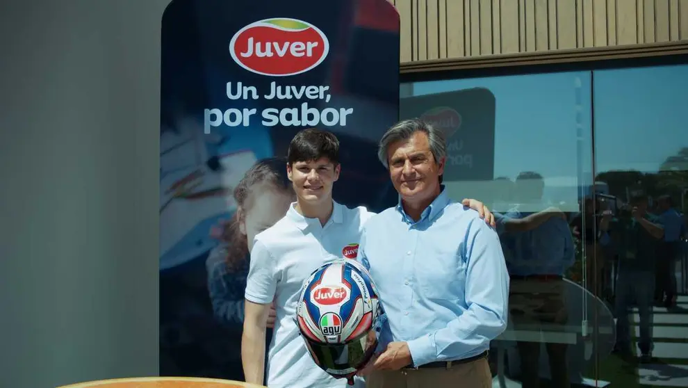 Imagen de Jos&eacute; Hern&aacute;ndez, director general de Juver, junto a Carlos Cano. (Juver)