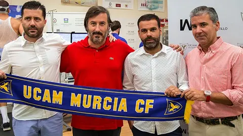 /img/periodico/img_8483.jpg