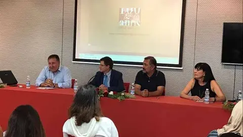 /img/periodico/img_9827.jpg