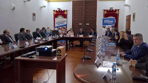 /img/periodico/img_11697.jpg