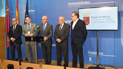 /img/periodico/img_12738.jpg