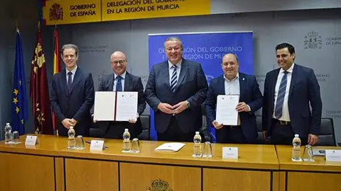 /img/periodico/img_13637.jpg