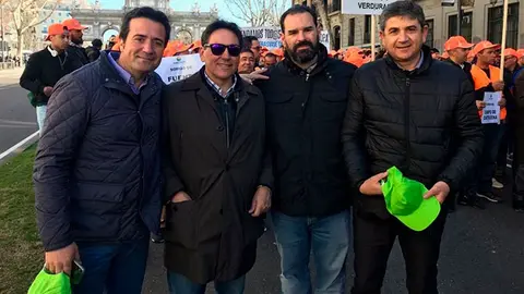 /img/periodico/img_14205.jpg