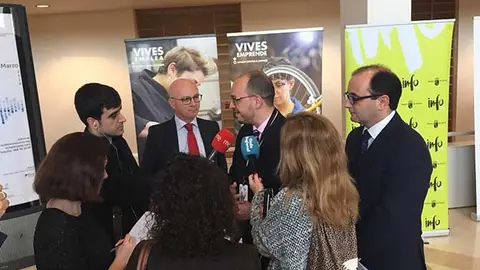 /img/periodico/img_14413.jpg