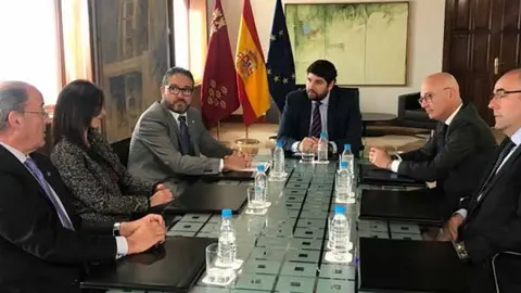 /img/periodico/img_15285.jpg