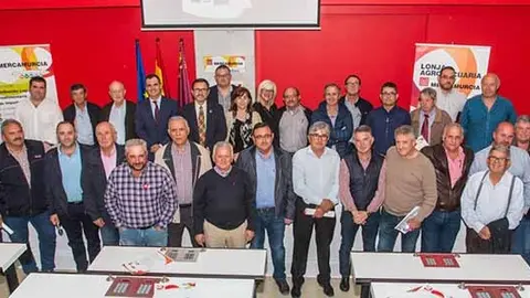 /img/periodico/img_15574.jpg