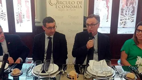 /img/periodico/img_15677.jpg