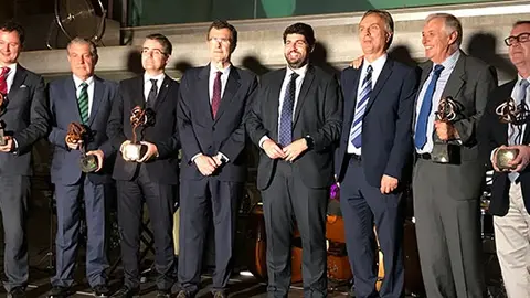 /img/periodico/img_16690.jpg