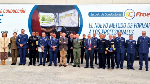 FFAA en la Escuela de Conductores de FROET