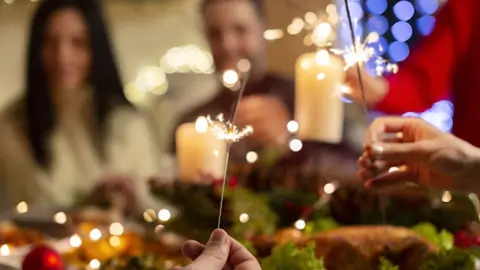  &iexcl;Prep&aacute;rate para la cena de navidad y ten dinero siempre a mano! 