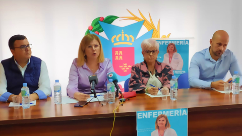 Elena R&oacute;denas presenta programa