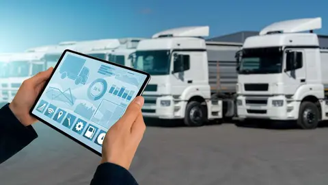 La Digitalizaci&oacute;n del Transporte: Transformando la Movilidad en el Siglo XXI