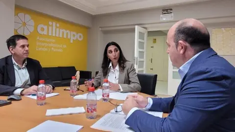 La consejera  record&oacute; que &ldquo;Murcia sigue siendo la provincia l&iacute;der en producci&oacute;n y exportaci&oacute;n de lim&oacute;n, triplicando a Alicante y multiplicando por cinco los ingresos de Valencia en venta al exteri