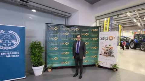 G&oacute;mez&nbsp;ha destacado que &ldquo;el Puerto de Cartagena es uno de los primeros puertos espa&ntilde;oles en importaci&oacute;n de agroalimnetario con m&aacute;s de tres millones de toneladas movidas y el primer puerto europeo e