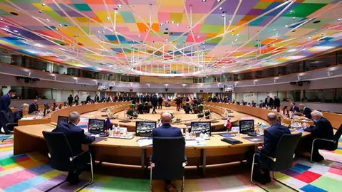 6716_211219restriccionmes