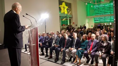 Con motivo de su 60 aniversario, Estrella de Levante lanza&nbsp;una nueva cerveza,&nbsp;Reserva 60&rsquo;,&nbsp;que ver&aacute; la luz en formato botella pr&oacute;ximamente pero que ya est&aacute; disponible en barril.