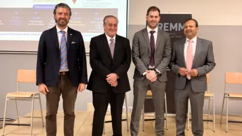 El encuentro fue inaugurado por el director general de Industria, Federico Miralles y  congreg&oacute; a unos 200 talleristas de toda la Regi&oacute;n de Murcia.