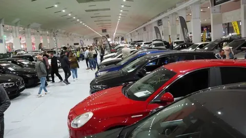 Feria de coches.