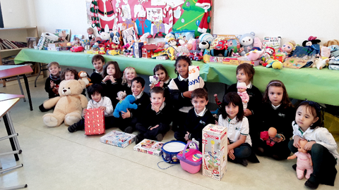 Ning&uacute;n ni&ntilde;o de la Regi&oacute;n sin juguete: ELIS Murcia y C&aacute;ritas se vuelcan para repartir ilusi&oacute;n en Navidad
