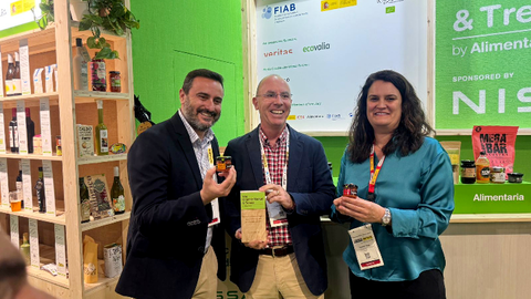 Perlas de Piment&oacute;n Ecol&oacute;gico La Pastora: Premiadas como Producto Ecol&oacute;gico con m&aacute;s potencial para la internacionalizaci&oacute;n.
