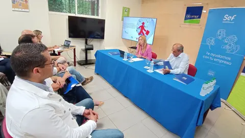 Reuni&oacute;n entre el SEF y Ucomur para el dise&ntilde;o de la &lsquo;Estrategia de Empleo 2025-2028&rsquo;.