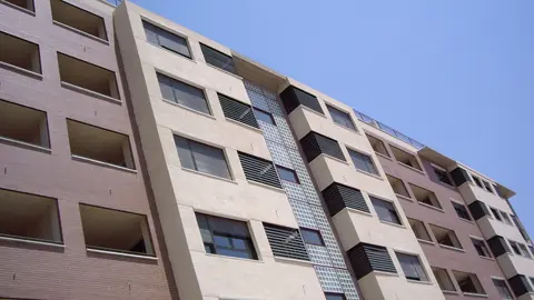 Vivienda que Adif subasta en &Aacute;guilas.
