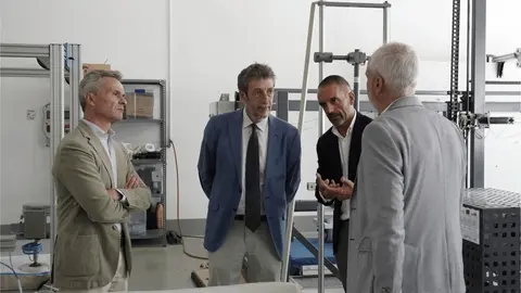 Imagen de la visita a Cetem de Jos&eacute; Mois&eacute;s Mart&iacute;n Carretero, director general del Centro para el Desarrollo Tecnol&oacute;gico Industrial (CDTI).