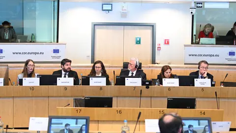 El presidente de la Regi&oacute;n de Murcia presenta en Bruselas un documento de trabajo para elaborar la primera Estrategia Industrial de Defensa Europea y resalta la necesidad de &ldquo;contar con las regiones&rdquo; para elaborarla.
