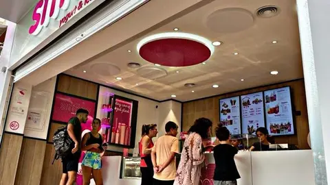 smöoy inaugura el verano con tres nuevas heladerías, en Barcelona, Madrid y Santander