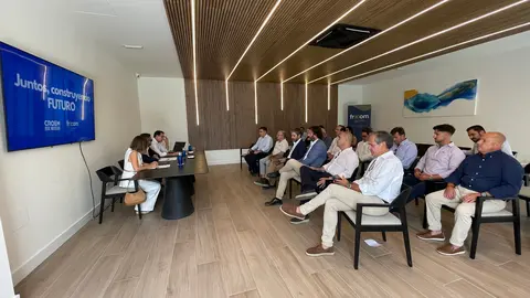 Un momento de la reuni&oacute;n del consejo de gobierno de Frecom en Torre Pacheco.