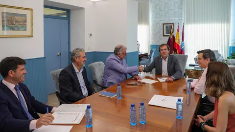 Acuerdo entre SAES y el Puerto de Cartagena.