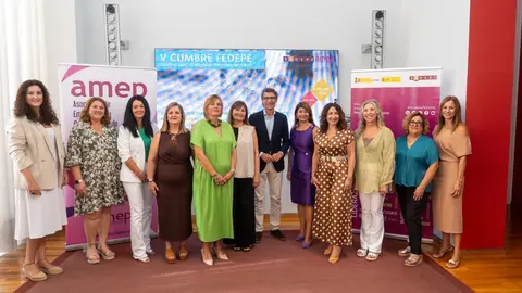 Imagen durante la presentaci&oacute;n de la cumbre.