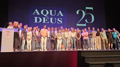 FOTO AQUADEUS celebra su 25 aniversario junto al deporte